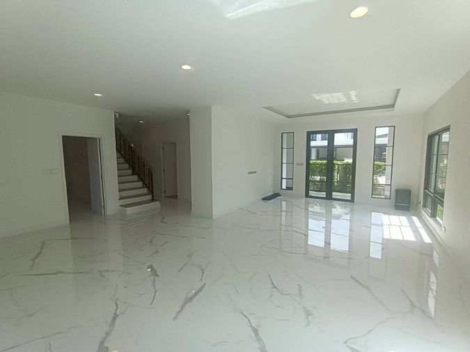 แปลงสวย ที่ดินเยอะ บ้านเลขที่ปัง 168/68 ใกล้สวนเพียง 20 ก้าวเท่านั้น เศรษฐสิริ ราชพฤกษ์-นครอินทร์