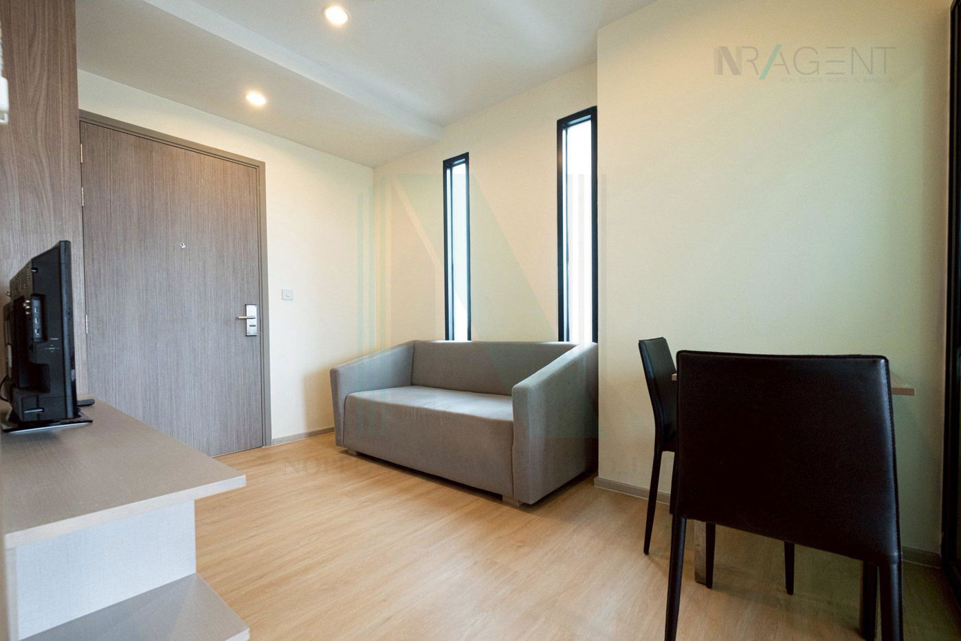 picture For Rent Condo THE GALLERY BEARING Building 1, Floor 16,1 bed room, Room size 26 sqm - 2/8