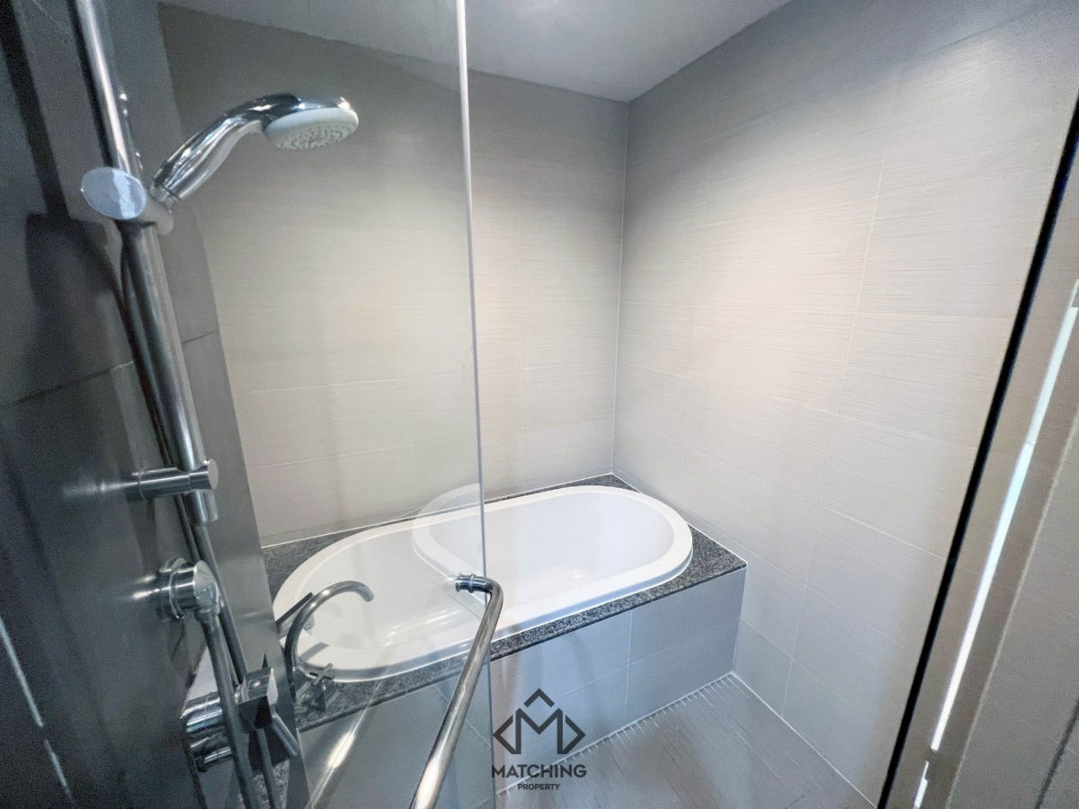 picture 1-Bed 𝗠𝗜𝗟𝗟𝗘𝗡𝗡𝗜𝗨𝗠 𝗥𝗘𝗦𝗜𝗗𝗘𝗡𝗖𝗘𝗦, high floor with unblocked view, ready to move. - 12/15