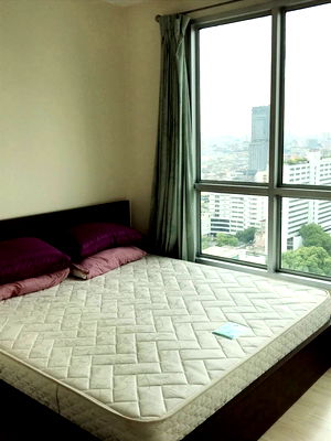 เช่าคอนโด เซ็นทรัล สีลม : Life@ Sathorn 10 | Near BTS Saint Louis