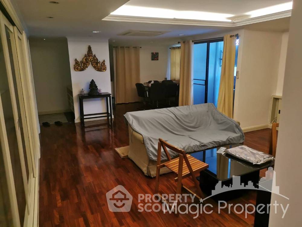 picture 2-BR Condo at La Maison Ruamrudee near BTS Phloen Chit (ID 1671056) - 13/14