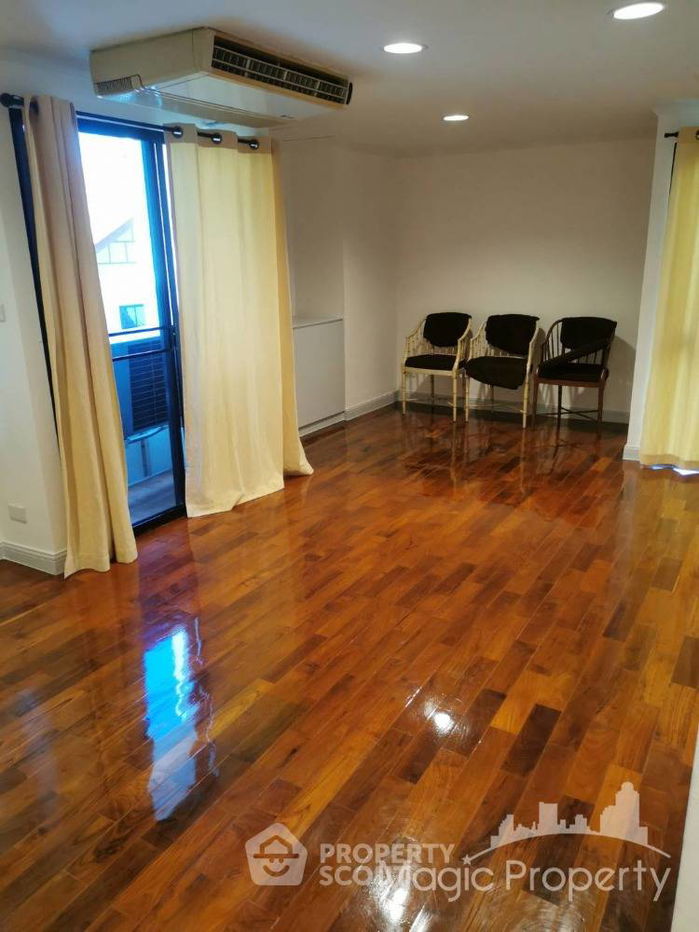picture 2-BR Condo at La Maison Ruamrudee near BTS Phloen Chit (ID 1671056) - 11/14