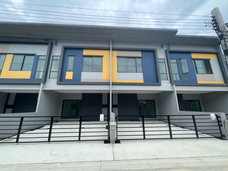 ขายทาวน์โฮม : 🏡 ทาวน์โฮม ใกล้พระราม3 🏡 สิริเพลส - ประชาอุทิศ75