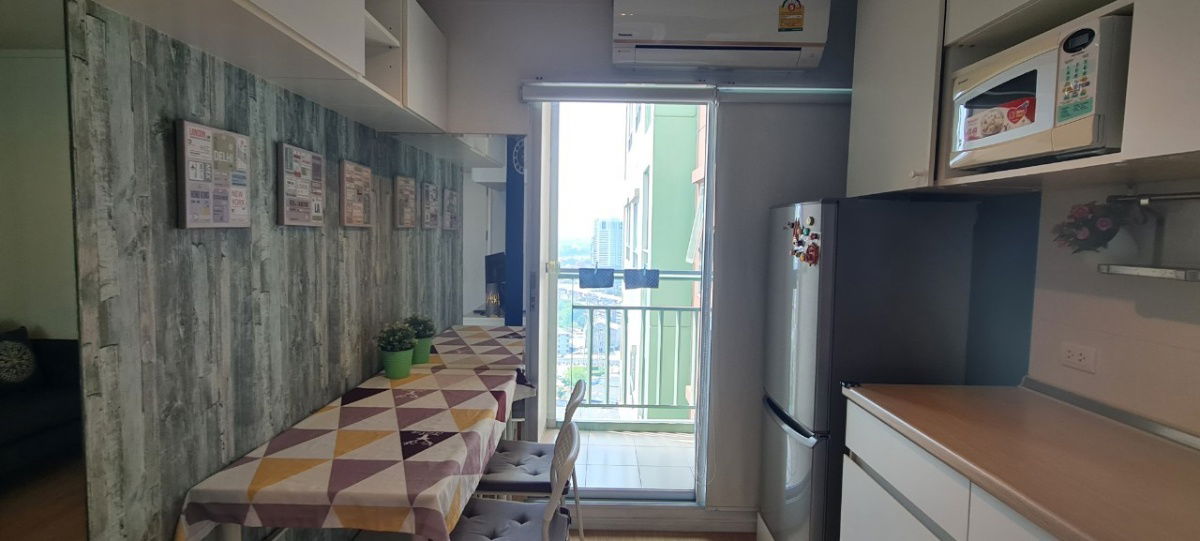 picture Fully furnished room for rent , near ARL and MRT Huamak station - 10/13