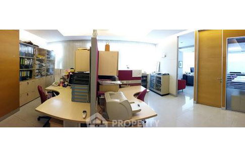 1-BR Condo at Monterey Place Sukhumvit 16 near MRT Queen Sirikit National Convention Centre (ID 308986)