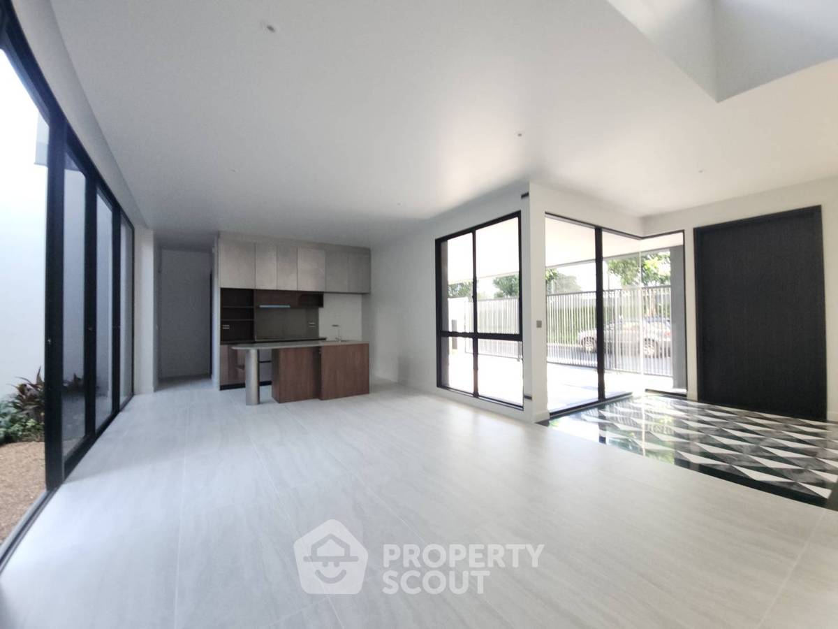 รูป บ้าน 4-ห้องนอน ใน หัวหมาก (ID 1917629) - รูปที่ 17/23
