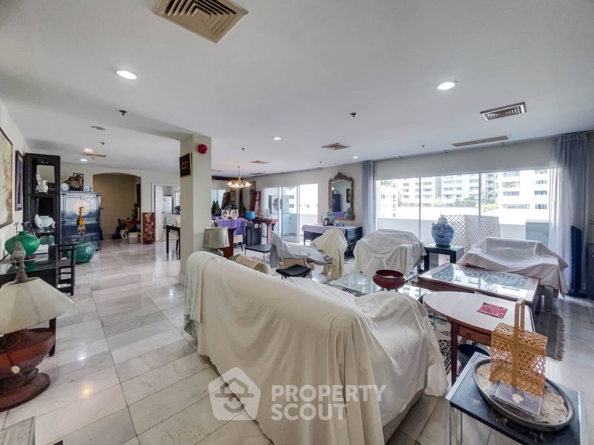 รูป คอนโด 3-ห้องนอน ที่ คอนโดมิเนียม 33 ทาวเวอร์ ใกล้ BTS พร้อมพงษ์ (ID 2053519) - รูปที่ 28/30
