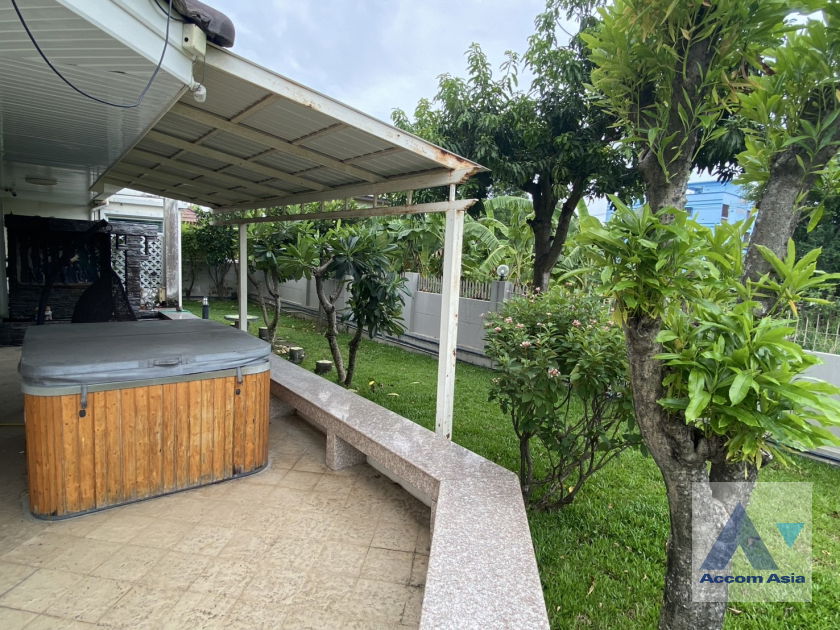 รูป 🔼🔽 AccomA 📩 Private Swimming Pool 4 BR House in Bang Na (AA20243) - รูปที่ 6/20