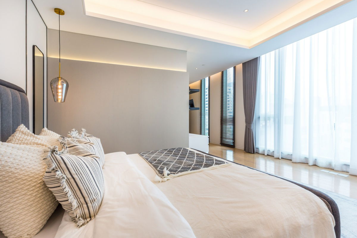 picture For rent condo Baan Sindhorn  2 Bed Room ( S03-2010) - 45/58