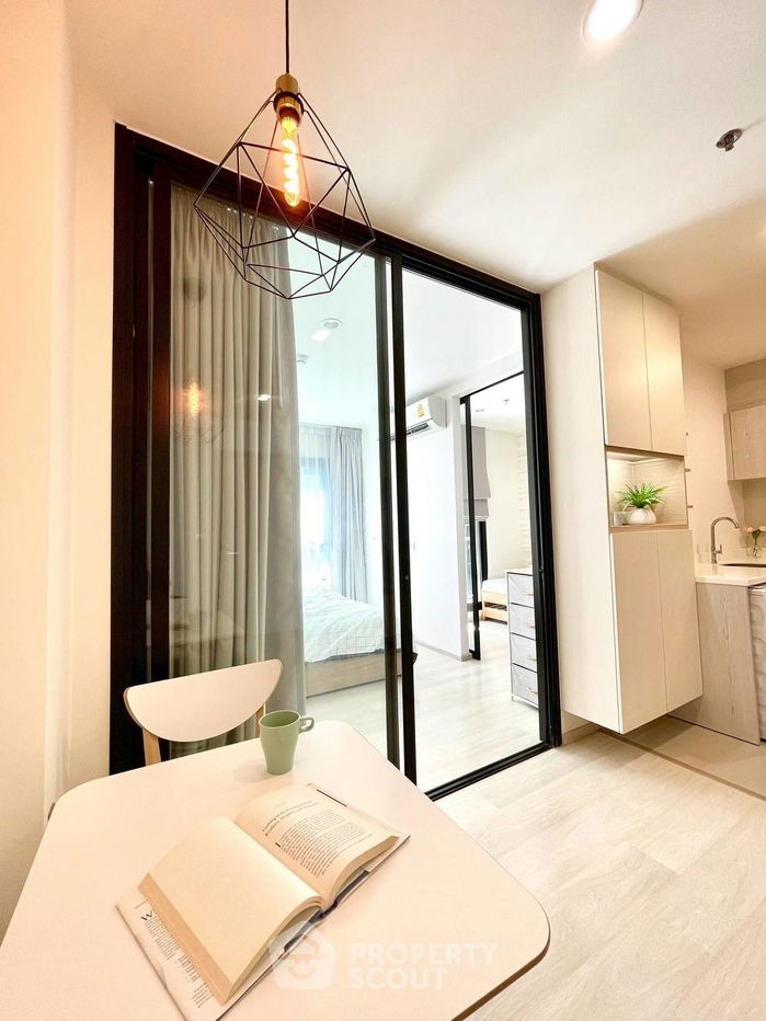 picture 2-BR Condo at Life Asoke near ARL Makkasan (ID 2228802) - 7/10