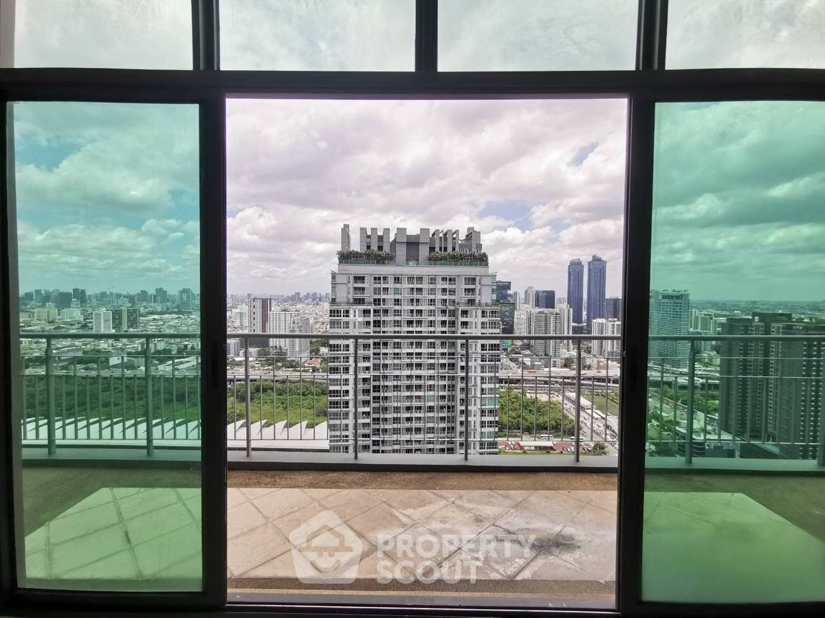 รูป ดูเพล็กซ์ 4-ห้องนอน ที่ วิลล่า อโศก ใกล้ MRT เพชรบุรี (ID 1881958) - รูปที่ 4/9
