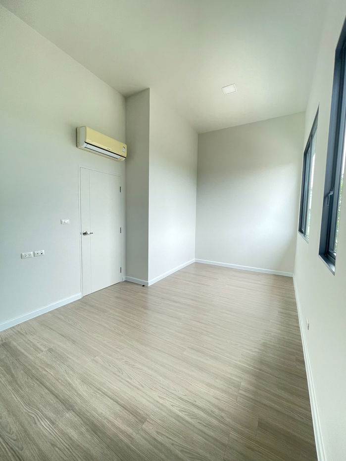 รูป 🏡 ทาวน์โฮมสไตล์โมเดิร์นใจกลางเพชรเกษม -  ราคาเบา แต่ฟังค์ชั่นครบ  - รูปที่ 8/12