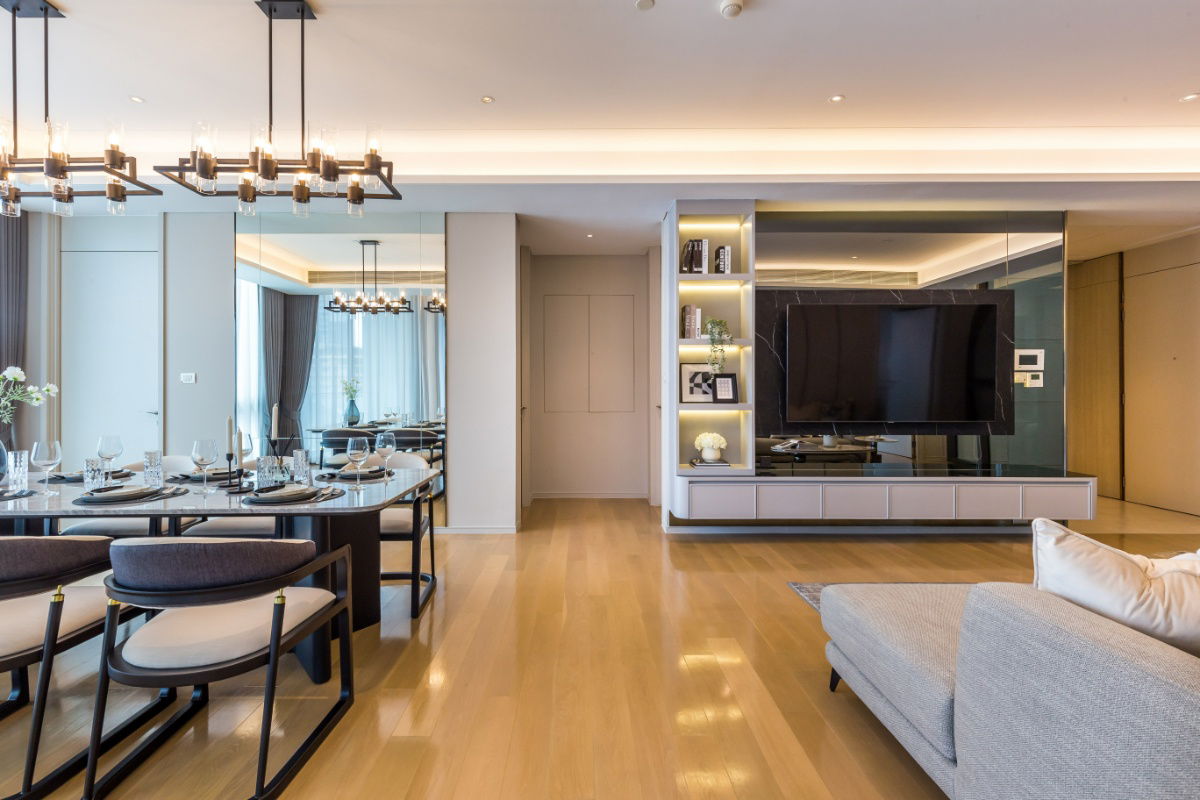 picture For rent condo Baan Sindhorn  2 Bed Room ( S03-2010) - 38/58