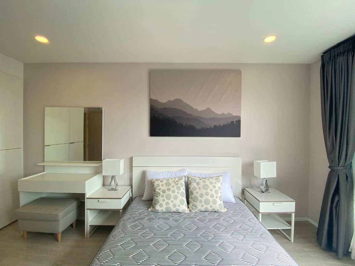 picture Palm spring Phoenix condo for rent 15,000 THB Tel. 082-3899314 (Boo) - 3/16