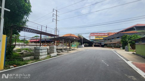 68070858 : ขายกิจการร้านวัสดุก่อสร้าง อาคารสำนักงาน บ้านพักอาศัย โกดัง และบ้านพักคนงาน บนที่ดินขนาด 3 ไร่ 3 งาน 49 ตารางวา ติดถนนสายเอเชีย เมืองอยุธยา