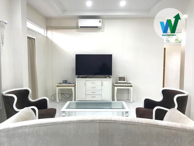 รูป บ้านเช่า ตึกใหม่ ทันสมัย สภาพดีมาก ใหม่เอี่ยม 128 ตร.ม. 2 ห้องนอน 1 ห้องน้ำ 3 แอร์ ใกล้โรงเรียนนานาชาติฮาร์โรว์ - รูปที่ 4/9