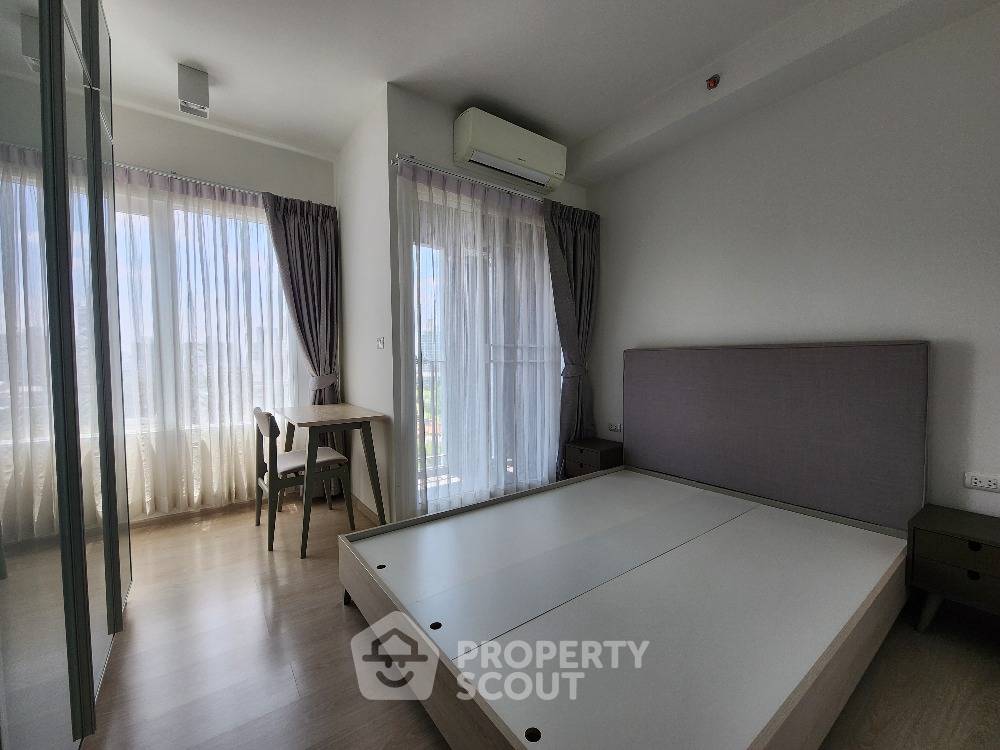 picture 2-BR Condo at Chapter One Eco (Ratchada-HuaiKhwang) near MRT Huai Khwang (ID 1045654) - 2/7