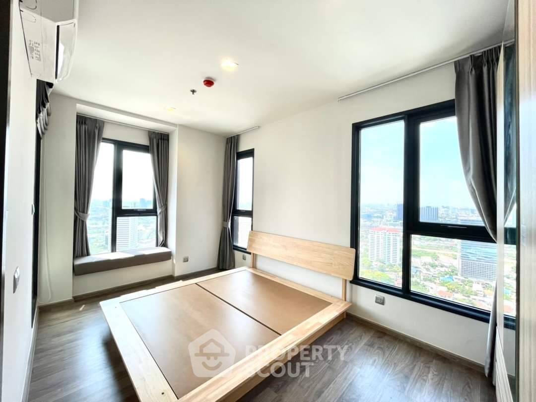 picture 2-BR Condo at Life Ladprao Valley near BTS Ha Yaek Lat Phrao (ID 1733034) - 3/9