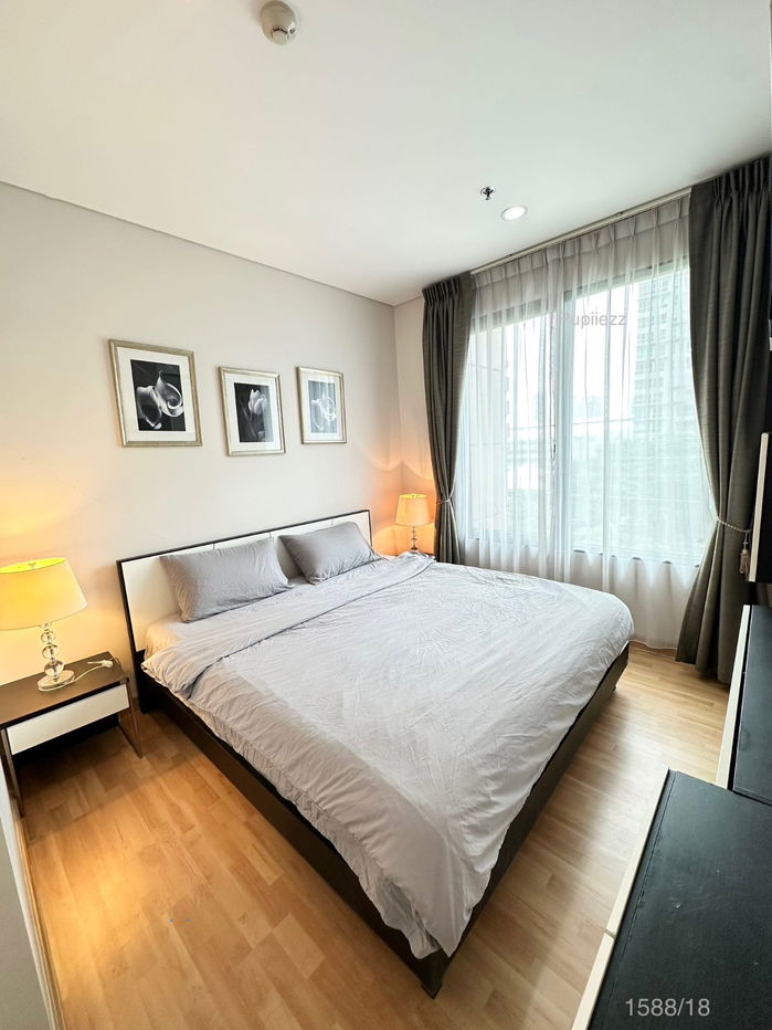 picture Condo for rent Villa Asoke near MRT Phetchaburi 25,000 baht Property code: RS1047 - 7/12