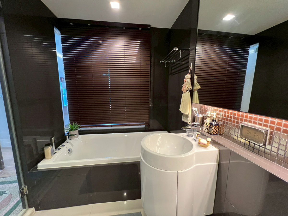 picture Rhythm Sathorn (2bed2bath 67sqm) - 4/17