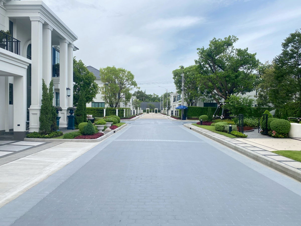 รูป 🏡 ✨ ขายบ้านต้วอย่าง แบบบ้าน “Austen” ที่ Setthasiri Bangna KM.10 📌 บ้านเลขที่สวย พร้อมเข้าอยู่ได้ทันที!  💰 ราคาพิเศษเพียง 45.9 ล้าน - รูปที่ 12/12