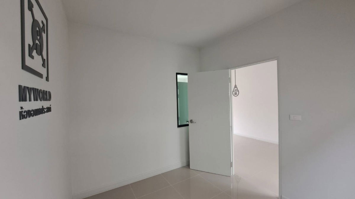 รูป ขายบ้านบ้านตัวอย่าง ทาวน์โฮม หน้าคลับเฮ้าส์ วิวสระว่ายน้ำ !!! สไตล์ Modern Loft โครงการ สิริเพลส ประชาอุทิศ 90 - รูปที่ 6/16