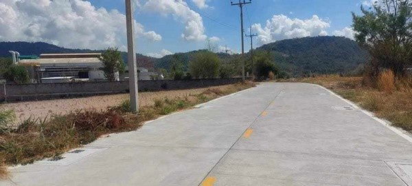 picture Yellow-Zoned Land for Residential or Mixed Use | 243 Rai | THB 2.5M per Rai | Khao Khansong, Si Racha, Chonburi Property Code: 68129 - 4/11