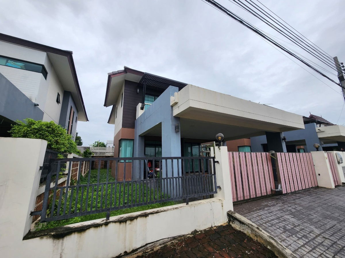 รูป 🏡ขายบ้านเดี่ยว หมู่บ้านอารีนา การ์เด้น บางนา-สุวรรณภูมิ Arena Garden Bangna-Suvarnabhumi บางนา กม.12.5 ซอยวัดหลวงพ่อโต  - รูปที่ 2/17