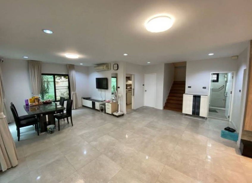 รูป  ขายบ้านเดี่ยว 2 ชั้น หมู่บ้านแกรนด์คาแนล ประชาชื่น 80 ตร.ว. 306 ตร.ม. ราคา 17,400,000 บาท 0958195559 @infinitycondo - รูปที่ 4/10