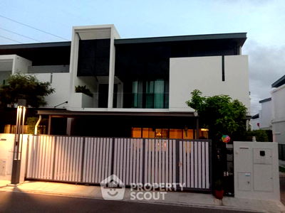 ทาวน์โฮม สมุทรปราการ : ทาวน์เฮาท์ 3-ห้องนอน ที่ วีเว่ บางนา กม. 7 ใน บางแก้ว (ID 2227170)