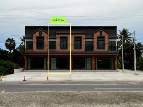 ทาวน์โฮม 2 ชั้น สไตล์ยูโรเปียน-นิวยอร์ก ราคาถูก 2.95 ล้านบาท ทำเลทองติดถนนบายพาส ชะอำ-หัวหิน เพชรบุรี 