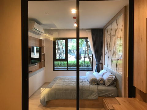 Life Asoke | Near MRT Phetchaburi, APL Makkasan