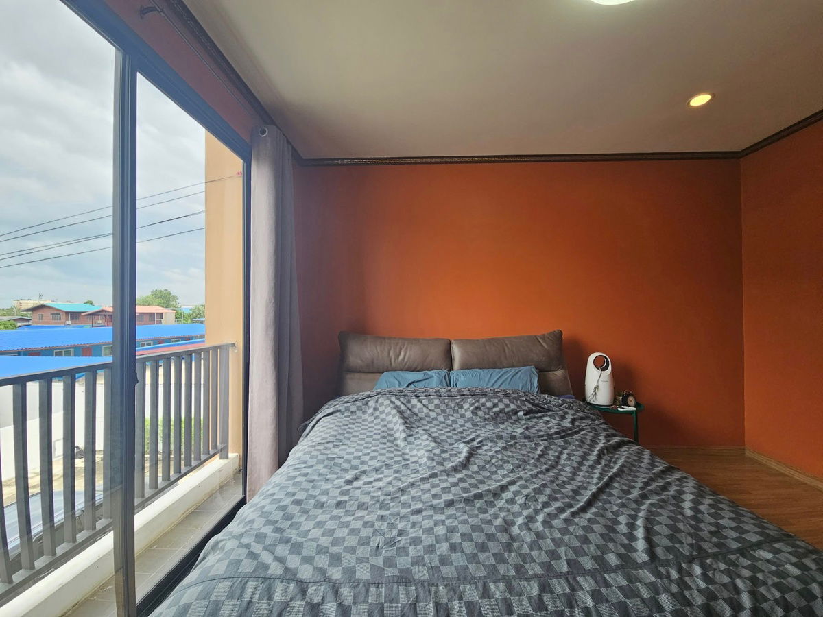 รูป 🏡⭐️ ให้เช่าบ้านเวอรีเดียน พรอมท์ – วัดลาดปลาดุก พร้อมเข้าอยู่ ยินดีรับสัตว์เลี้ยง🐶🐱 - รูปที่ 6/11