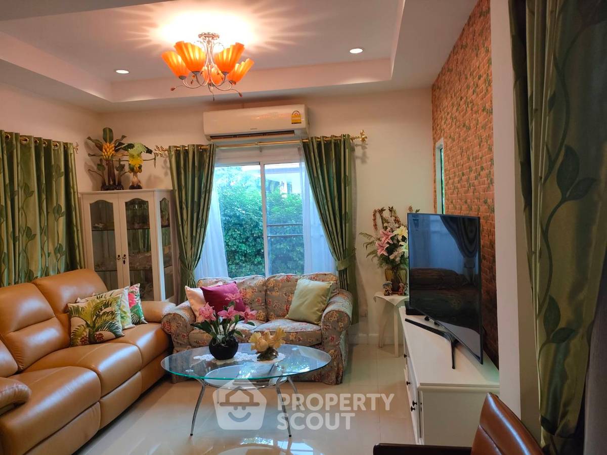 รูป บ้าน 4-ห้องนอน ที่ ทรอปิคอล วิลเลจ พัทยา 1 ใกล้ พัทยาตะวันออก (ID 1540030) - รูปที่ 2/48