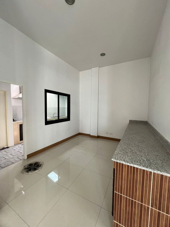 รูป บ้านเดี่ยว  ซอย นาคนิวาส 14 ลาดพร้าว โชคชัย 4 mrt ลาดพร้าว 71 ใกล้ เซ็นทรัล อีสต์วิลล์ - รูปที่ 5/16