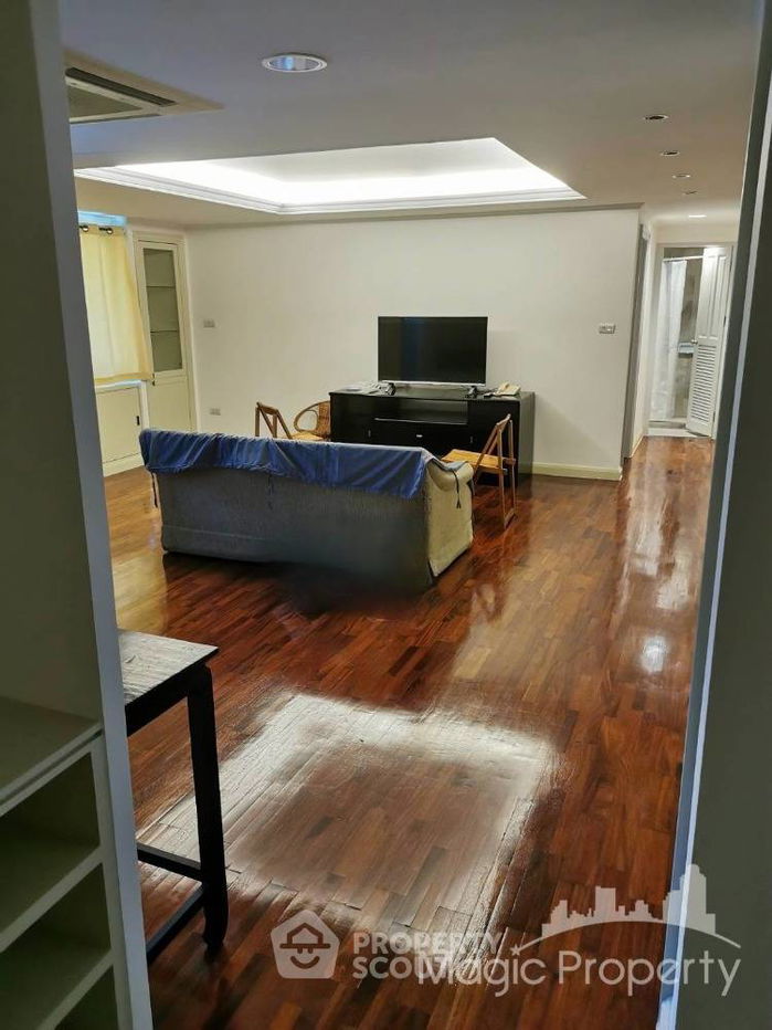 picture 2-BR Condo at La Maison Ruamrudee near BTS Phloen Chit (ID 1671056) - 2/14