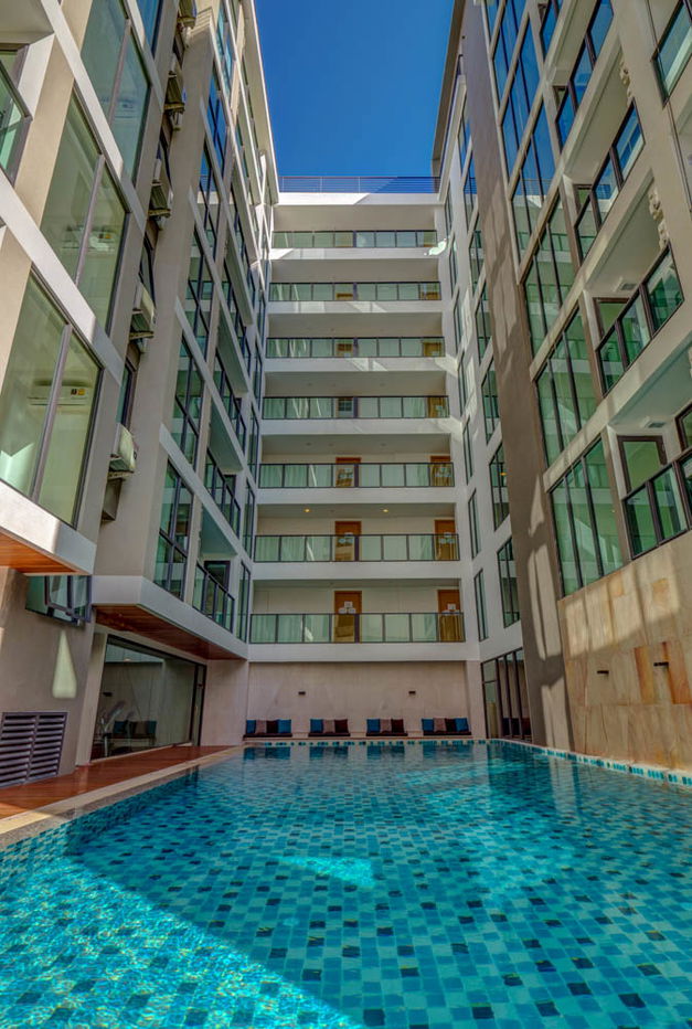 picture Studio Condominium @ Aurora Pratumnak - 12/27