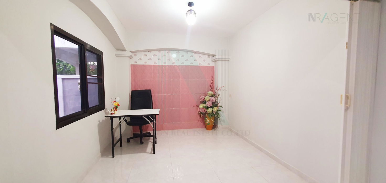 picture 🎉 For Sell House K.C. GARDENHOME 2-story 5 bedroom 2 bathroom - 8/8