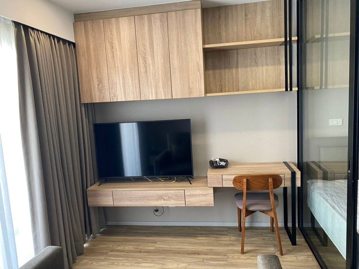 picture For Rent Blossom Condo @ Sathorn-Charoenrat (Near BTS Surasak) - 6/12