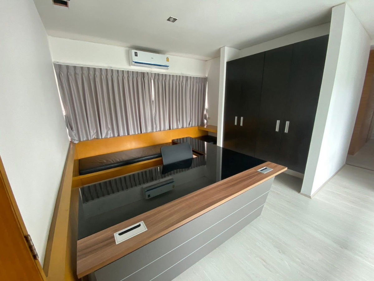 รูป P0187 ให้เช่าบ้านหรู โนเบิลทารา พัฒนาการ บ้านเดี่ยวหลังมุม พร้อมสระว่ายน้ำส่วนตัว ใจกลางพัฒนาการ พร้อมเข้าอยู่ - รูปที่ 8/16