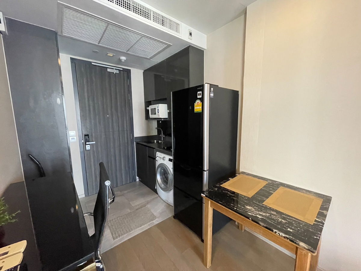 picture Ashton Asoke | BTS Asoke only 230 meters - 11/16
