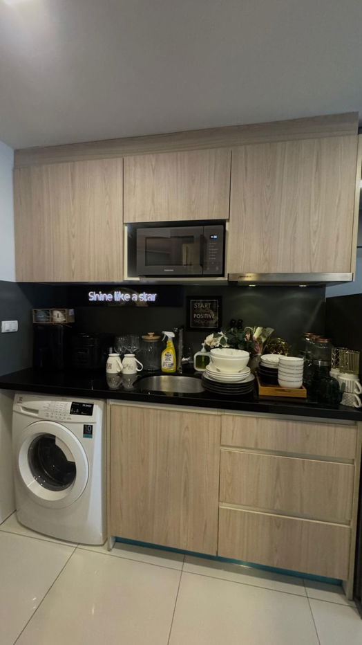 picture  modern condo, New and fully furnished in discount  - 7/9