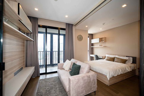 Ashton Asoke | BTS Asoke only 230 meters