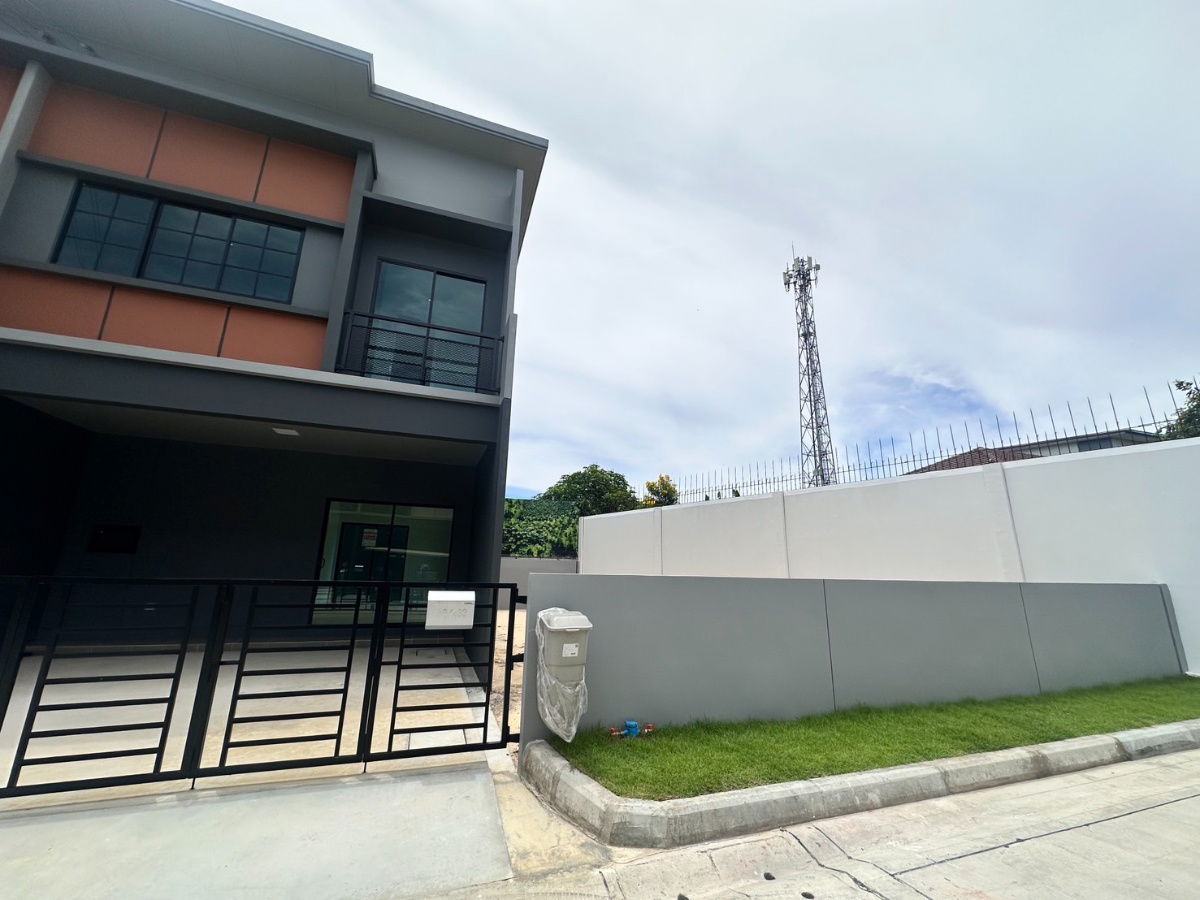รูป ขายทาวน์โฮม 4 ห้องนอน แปลงมุม สิริ เพลส เวสต์เกต  📍ใกล้รถไฟฟ้าสายสีม่วงและเซ็นทรัลเวสต์เกต  - รูปที่ 3/22