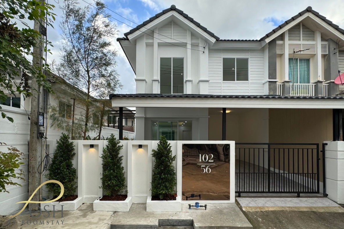 รูป [ติดจอง] บ้านสไตล์ POSH หลังมุม ใกล้ใจกลางเมืองภูเก็ต ต่อเติมครบ พร้อมสวนข้างบ้าน - รูปที่ 2/33