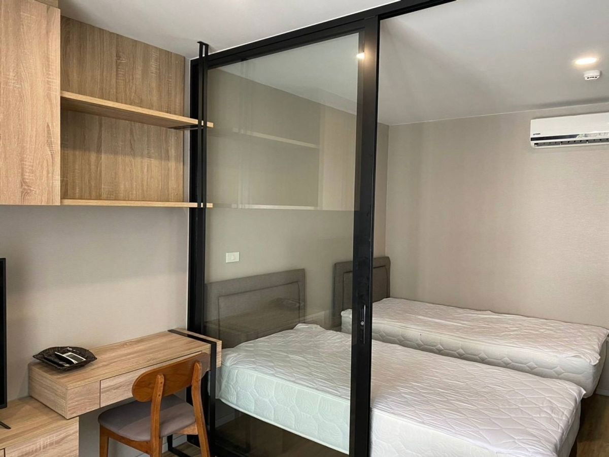 picture For Rent Blossom Condo @ Sathorn-Charoenrat (Near BTS Surasak) - 9/12
