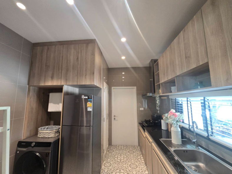 picture House For Sale Modern Farmhouse at Sansiri Prachauthit90 - 7/10