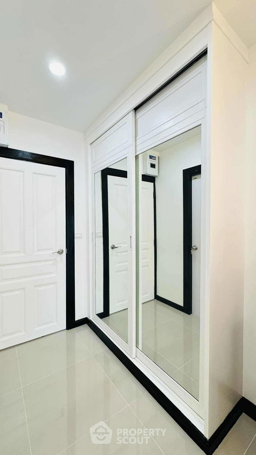 รูป คอนโด 1-ห้องนอน ที่ พัทยา พลาซ่า คอนโดเทล ใกล้ พัทยาตะวันออก (ID 2228507) - รูปที่ 29/33