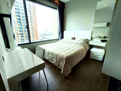 เช่าคอนโด เซ็นทรัล พลาซ่า แกรนด์ พระราม 9 : เช่าคอนโด Q Asoke/คิว อโศก (B6807108)  ID Line : @condo88