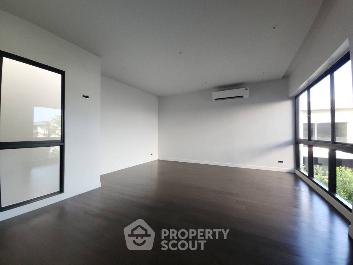รูป บ้าน 4-ห้องนอน ใน หัวหมาก (ID 1917629) - รูปที่ 9/23
